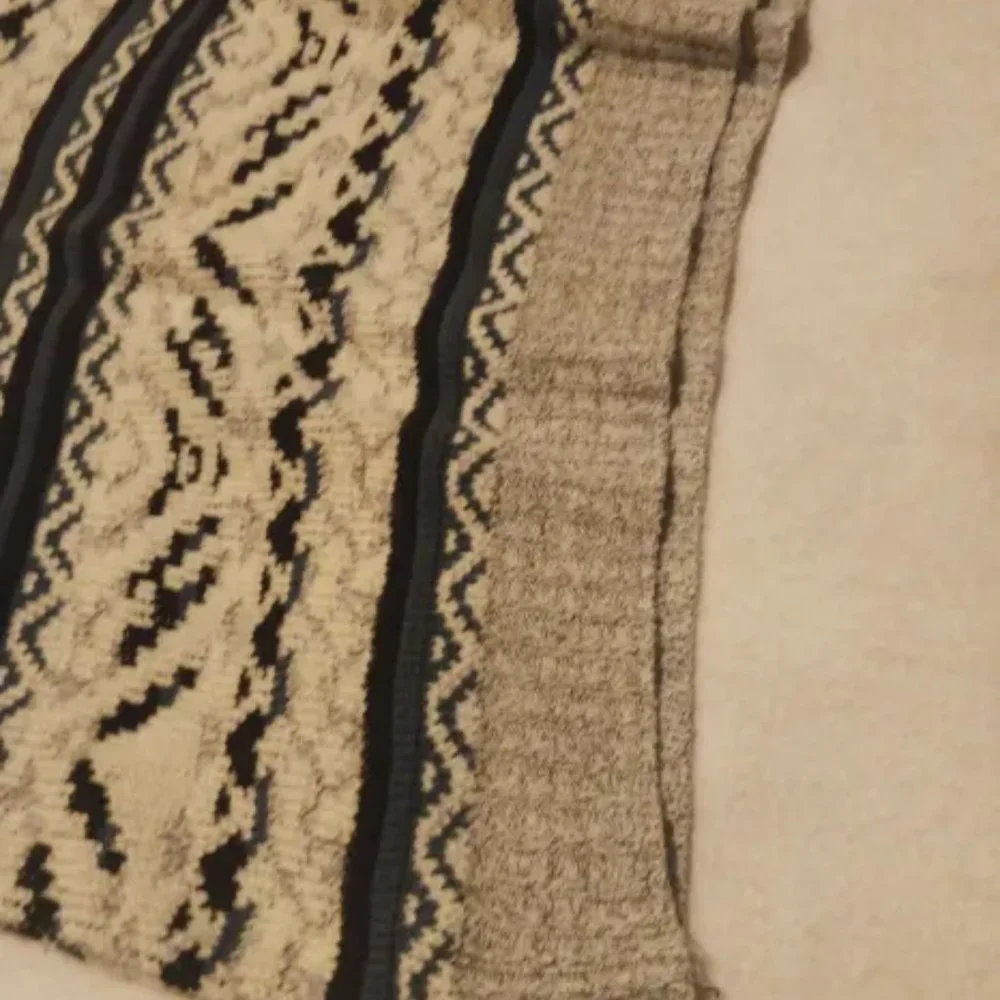 Mens Sweater - Picture 6 of 6